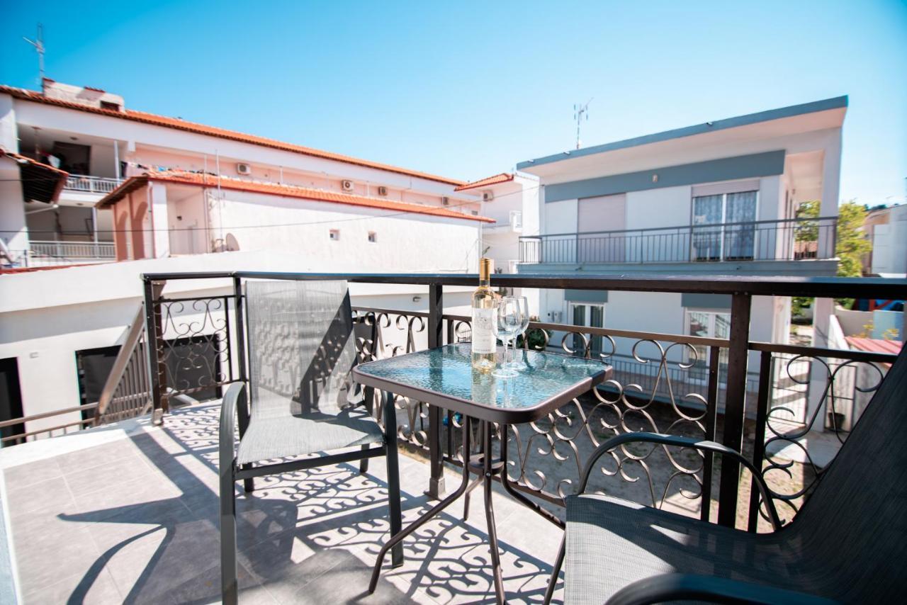 Andromeda'S Apartments Pefkochori Dış mekan fotoğraf